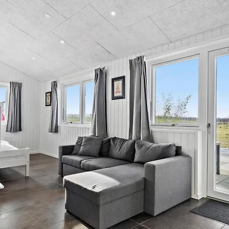 5 Bedroom Beautiful In 펜션 *