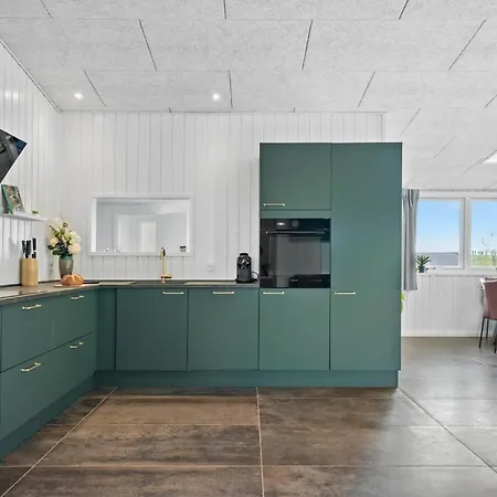 펜션 5 Bedroom Beautiful In