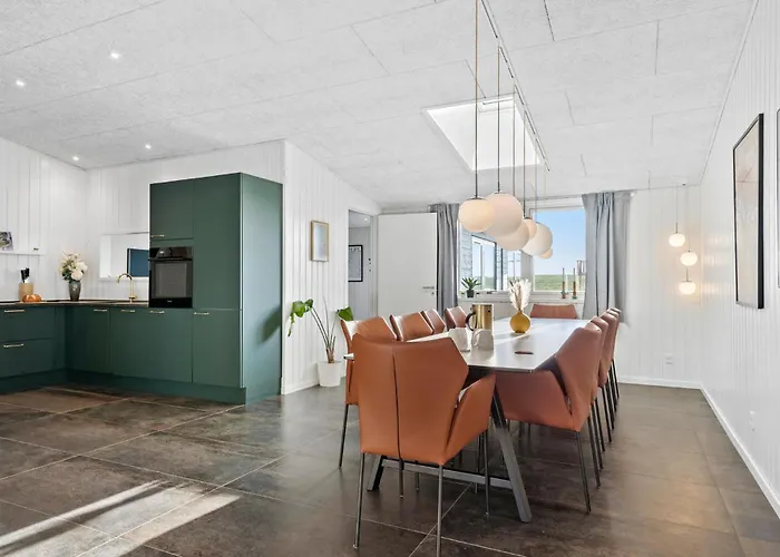 5 Bedroom Beautiful In * Haderslev
