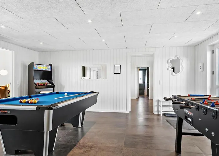 5 Bedroom Beautiful In Haderslev